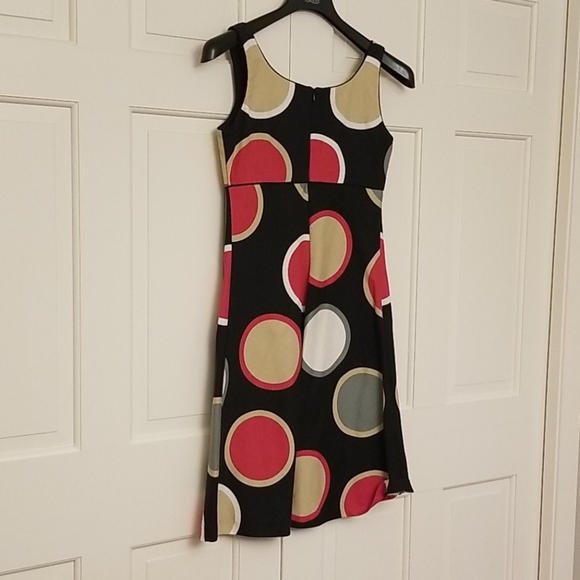 Dress - Picture 2 of 5